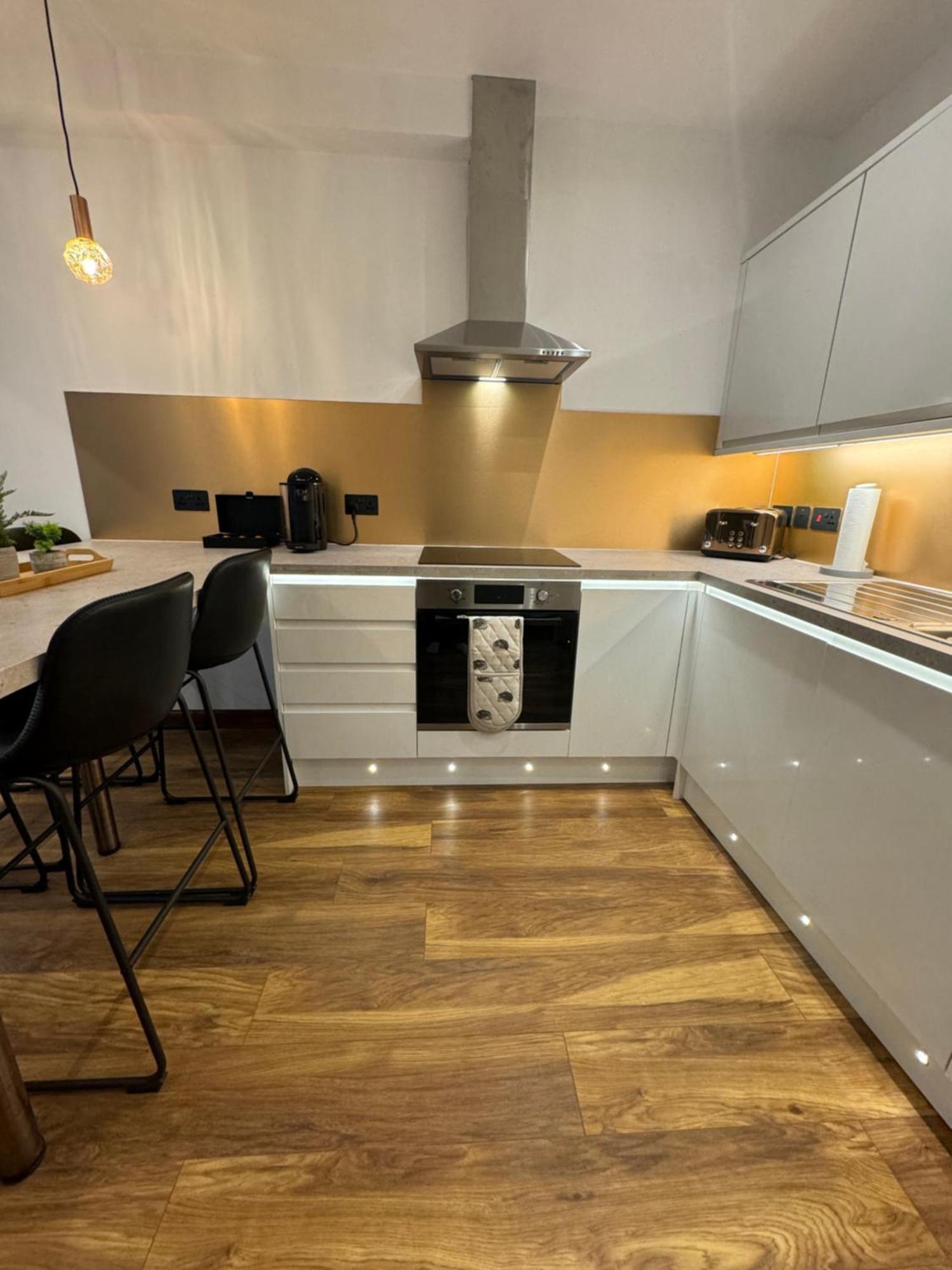 1 Sheraton Apartments 威廉堡 外观 照片